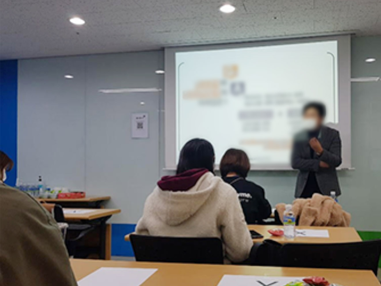 ���� ���